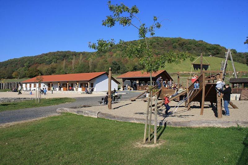 Ferienwohnung Neli Am Rhein Rheinbrohl 外观 照片