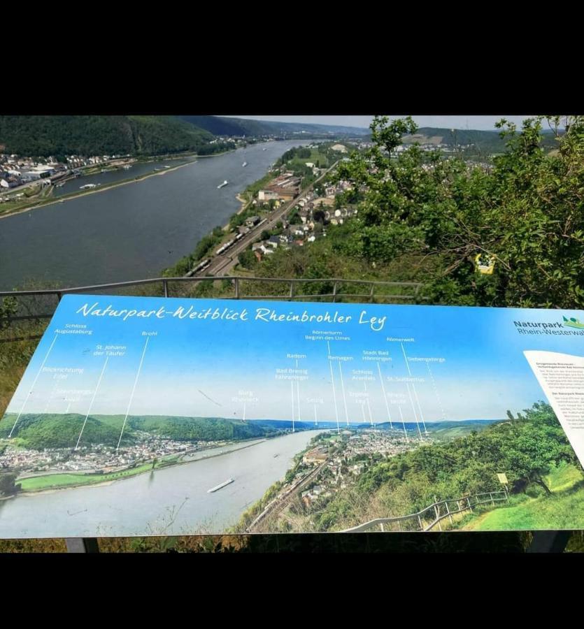 Ferienwohnung Neli Am Rhein Rheinbrohl 外观 照片