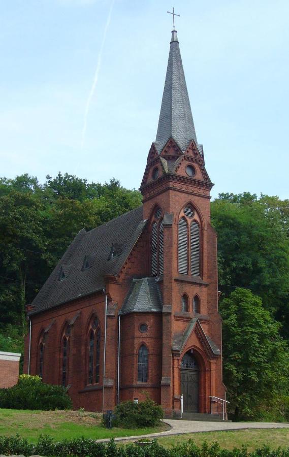 Ferienwohnung Neli Am Rhein Rheinbrohl 外观 照片